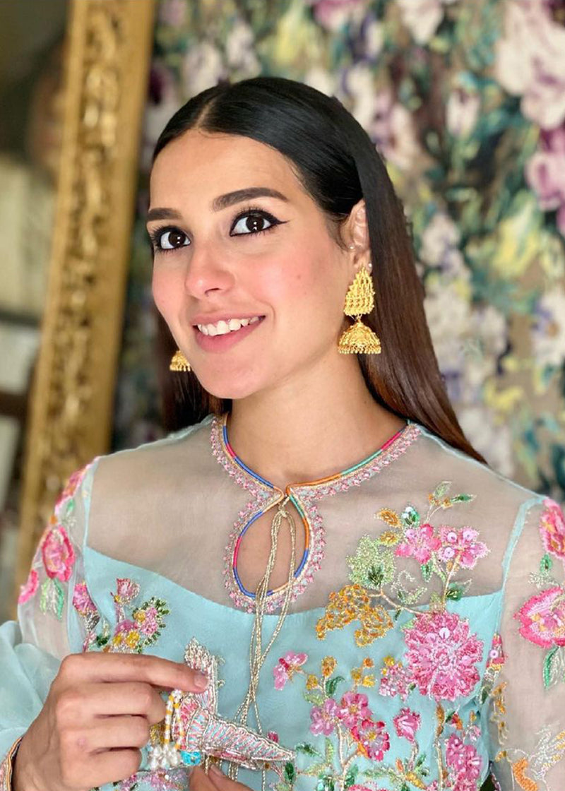 Iqra Aziz