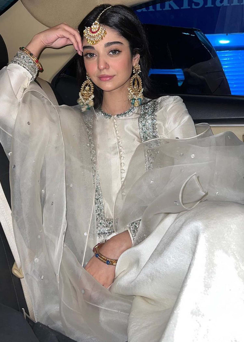 Noor Khan