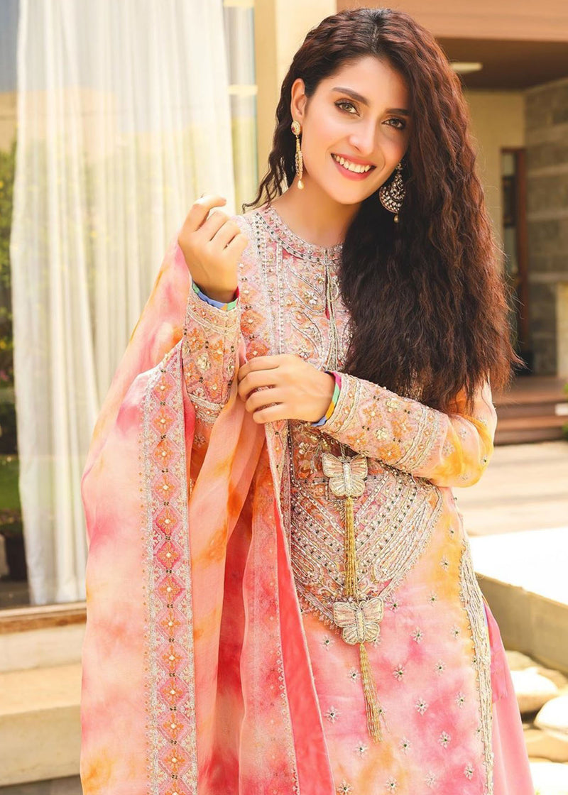 Ayeza Khan